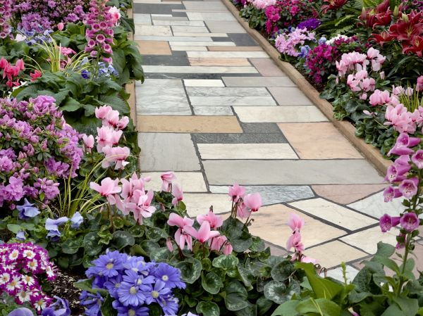 Cost of Garden Path Installation in Truckee