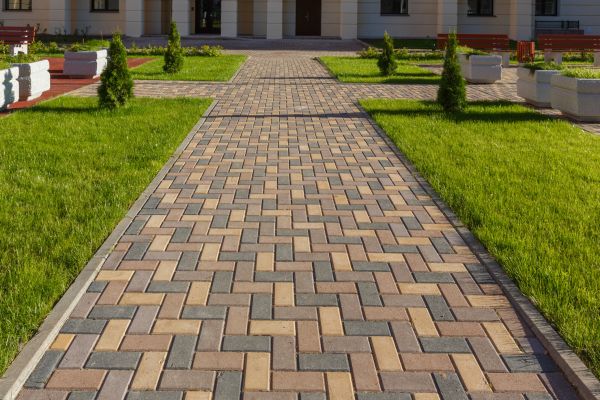 Cost of Paving Stones Installation in Truckee