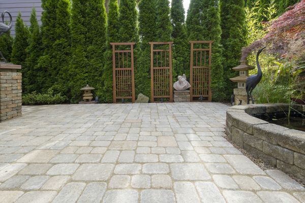 Cost of Backyard Hardscape Service in Truckee