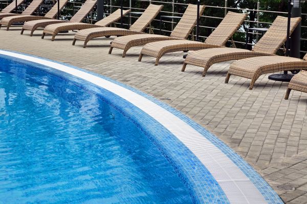 Cost of Poolside Hardscaping in Truckee