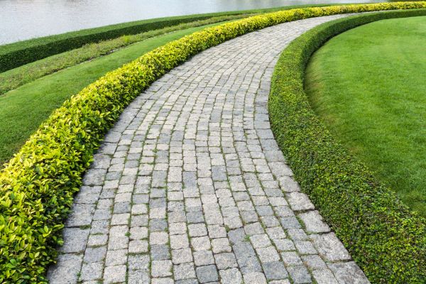 Cost of Sidewalk Pavers Installation in Truckee